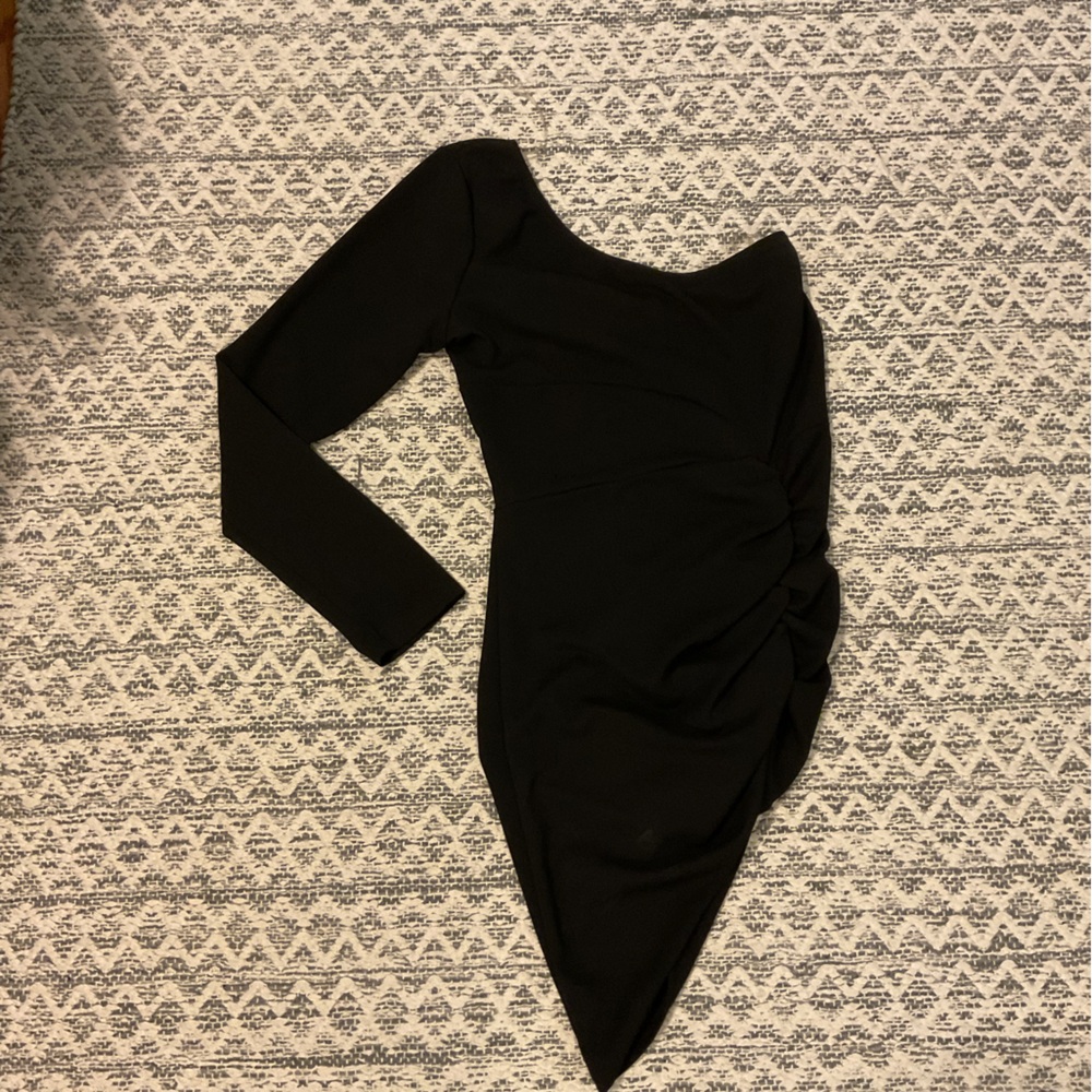 Elegant Black One-Shoulder Dress